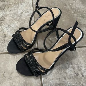 Badgley Mischka satin heels